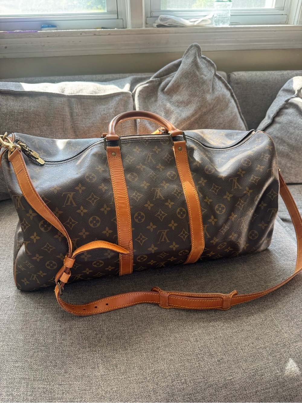 VINTAGE 1987 Louis Vuitton Keepall Bandoulière 55 in Monogram Canvas
